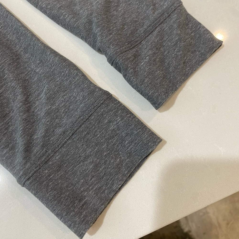 Lululemon Lab City Pullover - Picture 5 of 11